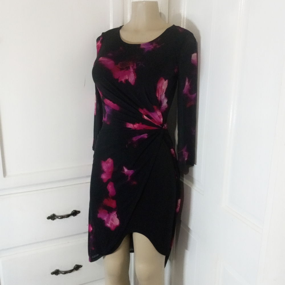 Black and pink elegant dress